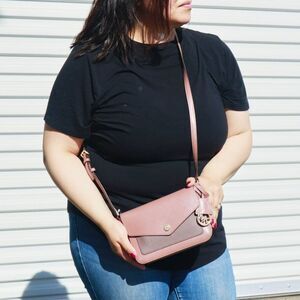 NWT Michael Kors Greenwich Flap Crossbody Leather in Dusty Rose